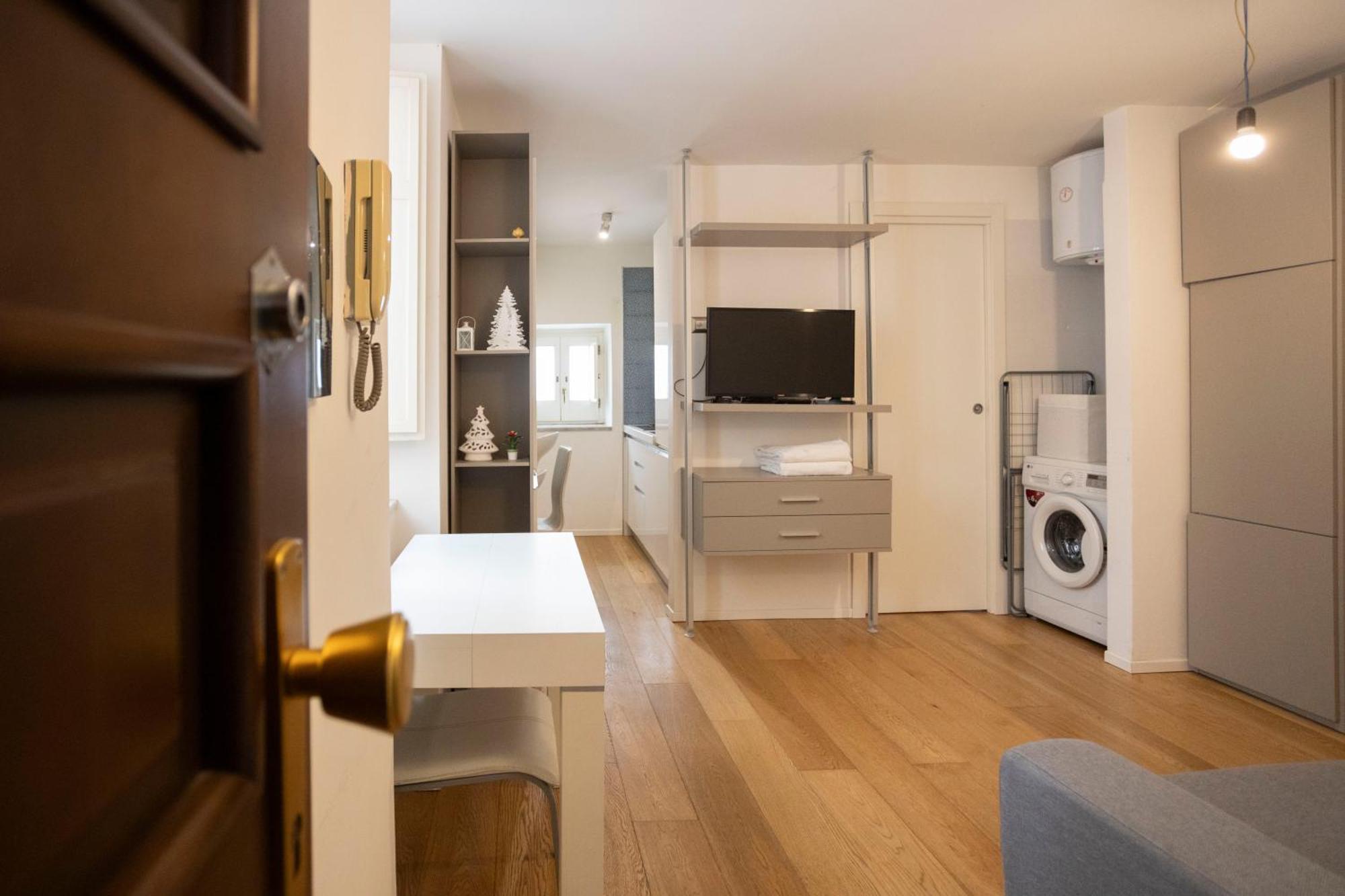 Qu4Ttro I Domo House Apartment Salerno Bagian luar foto
